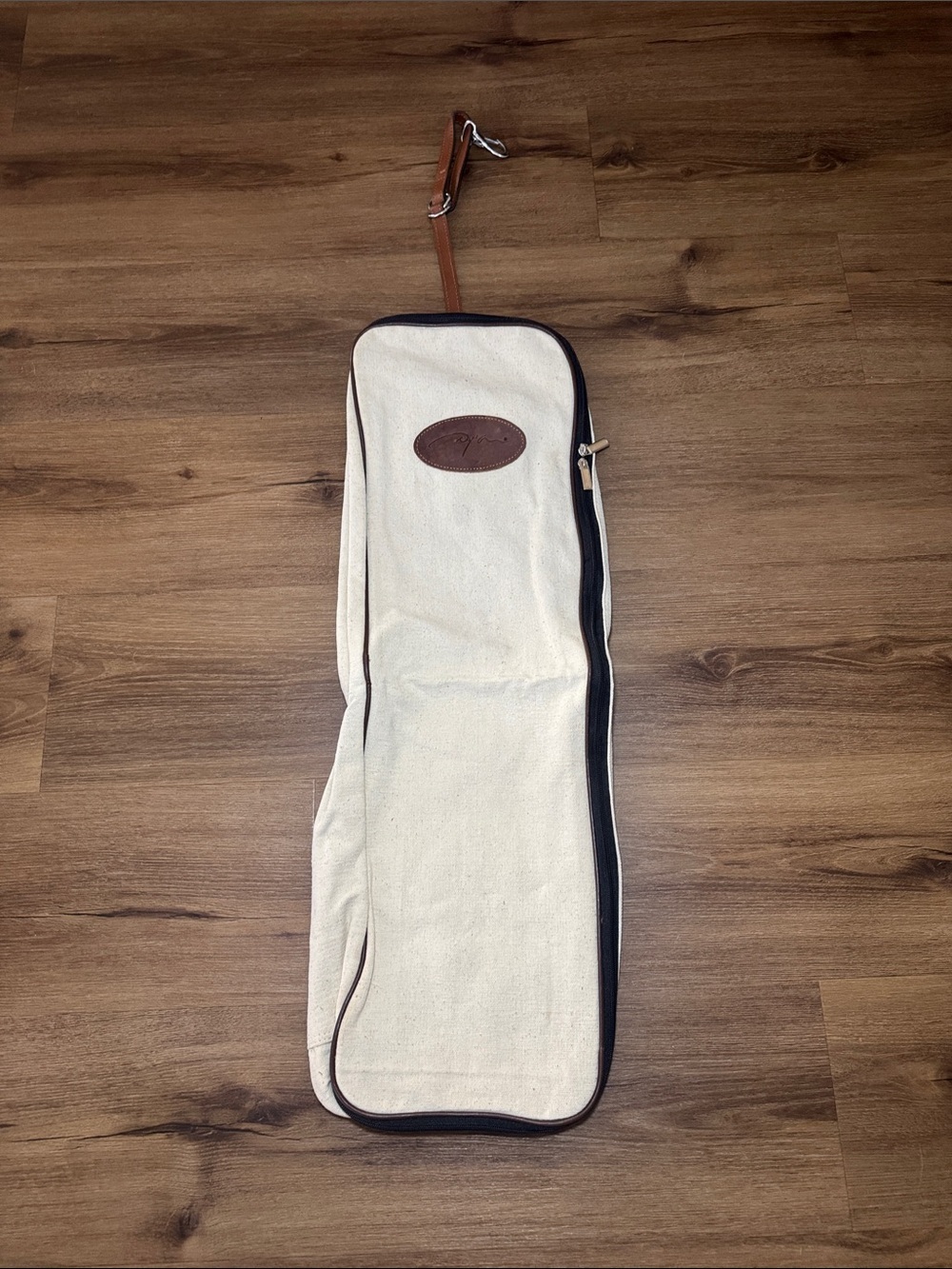 🐴 NWOT Dy'on Canvas Bridle Bag. 🐴